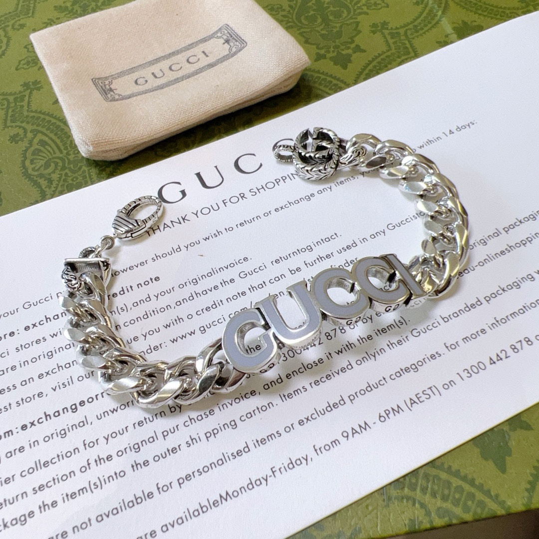Gucci Font Flat Chain Bracelet