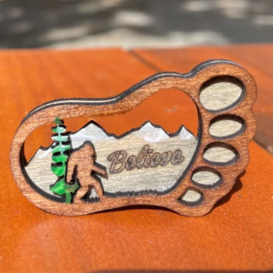 Bigfoot / Sasquatch Believe Footprint Magnet