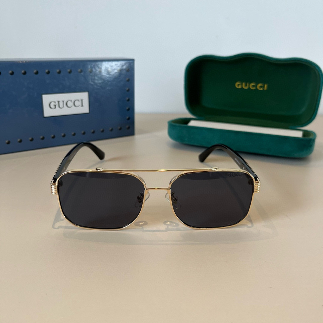 Gucci Square Frame Sunglasses