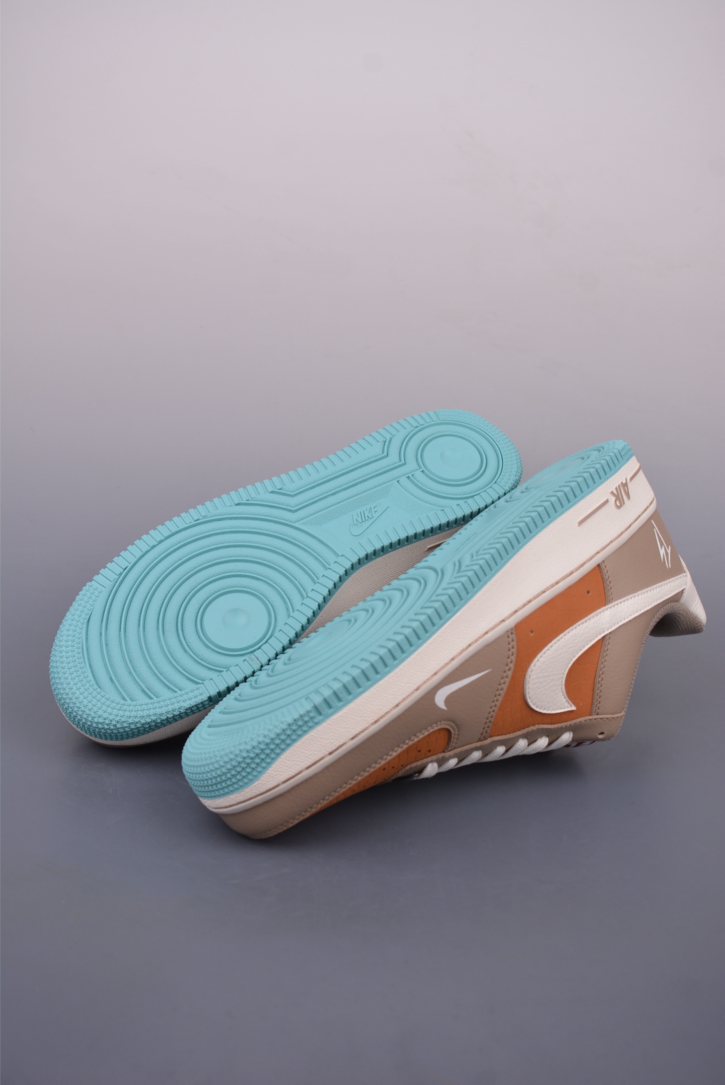 TS x Nike Air Force 1 07 LV8 Low LW9279-006