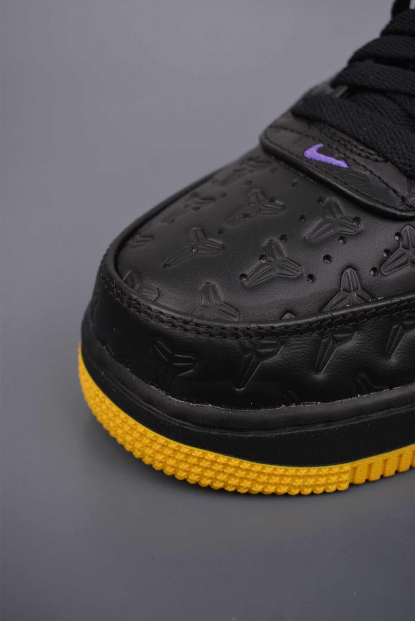 Kobe Bryant x Nike Air Force 1'07 LowBlack HV5122-001