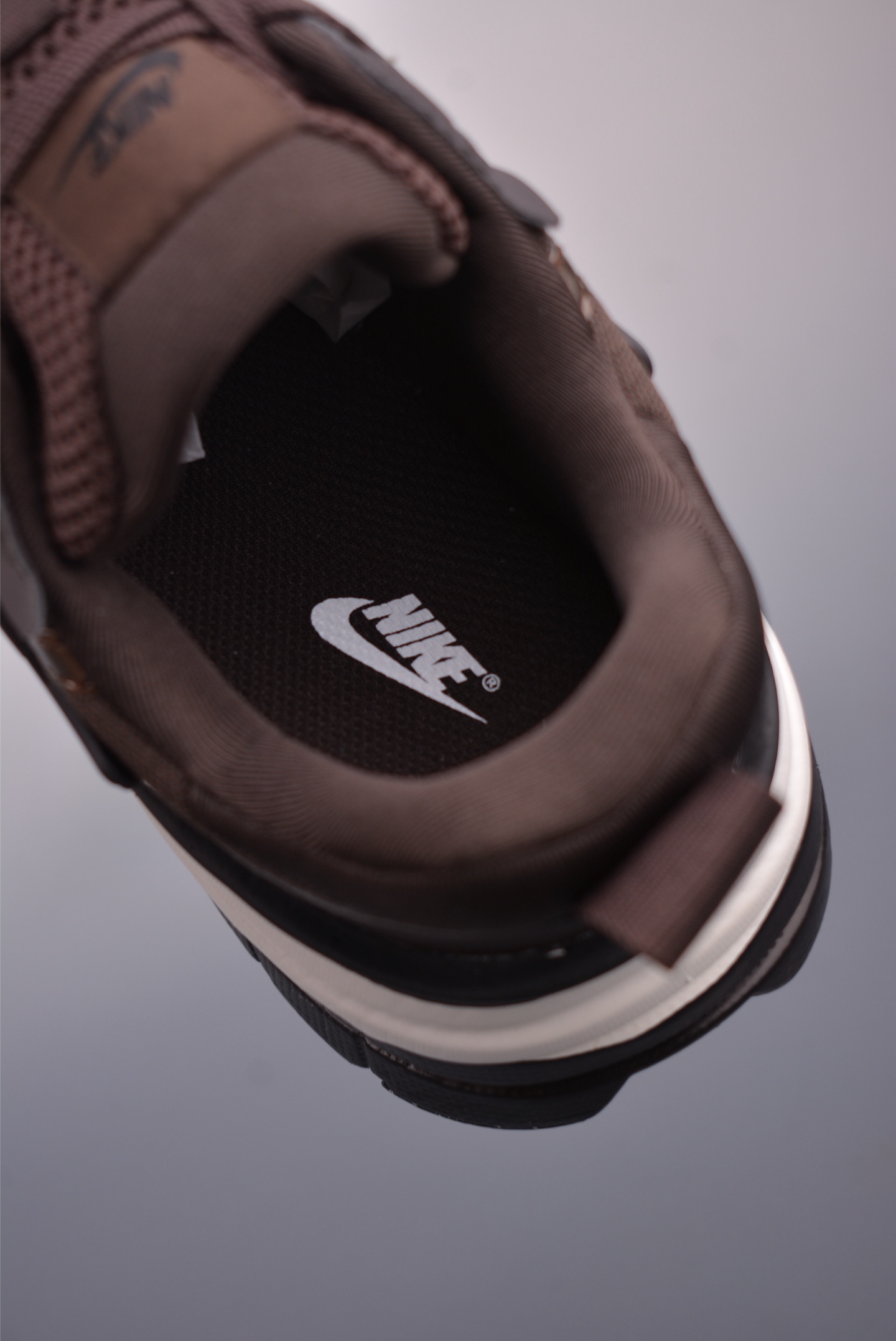 Nike V2K Runtekk 
