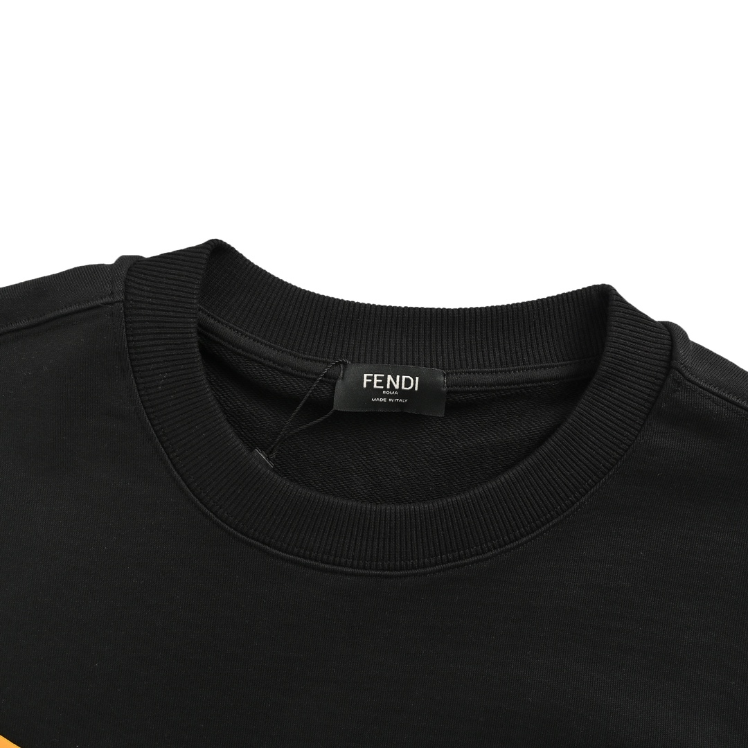 Fendi 24Fw Little Monster Rubber Eyes Zipper Crew Neck Sweatshirt