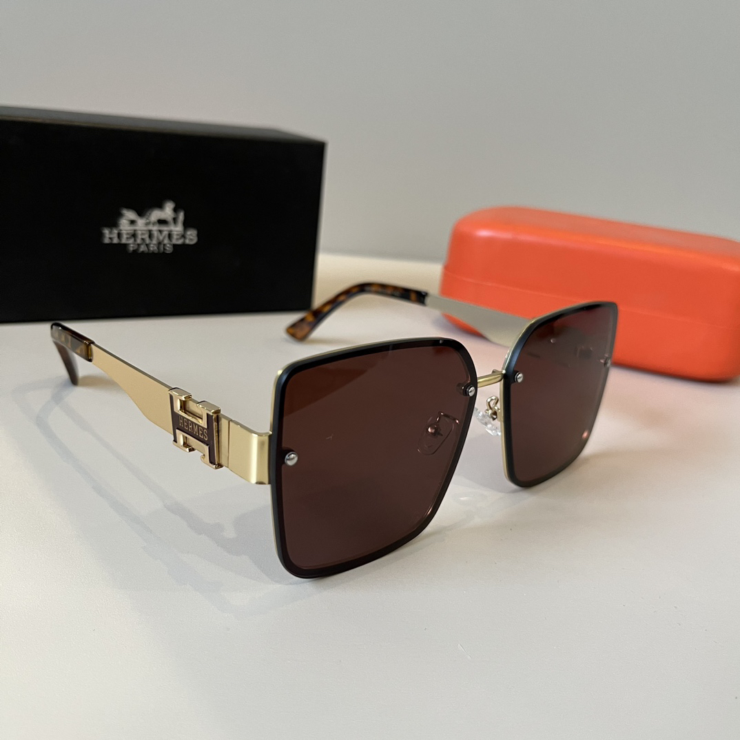 Hermes Square Frame Sunglasses