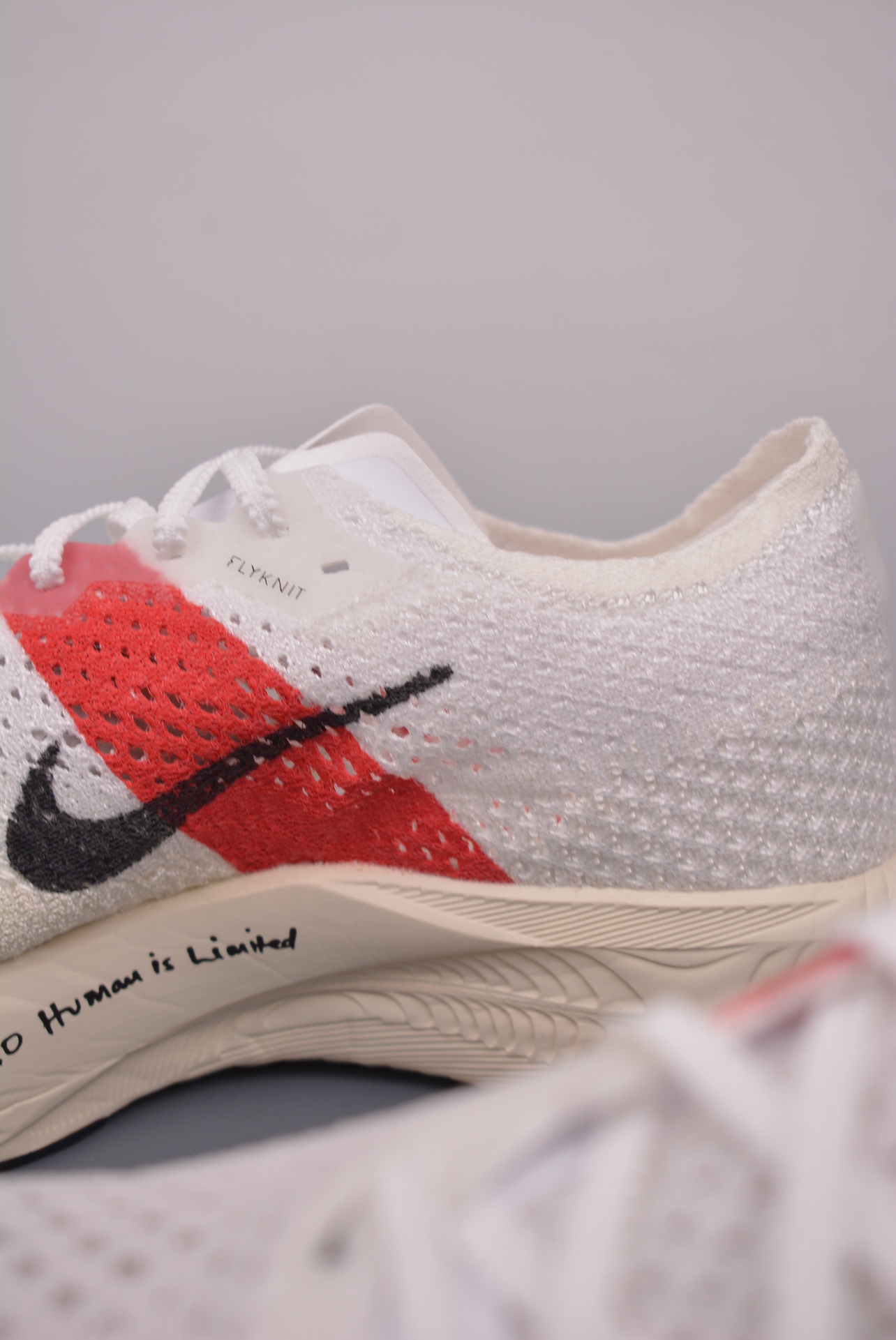 Nike ZoomX Vaporfly Next% 3 Eliud Kipchoge White Black Red FD6556-100
