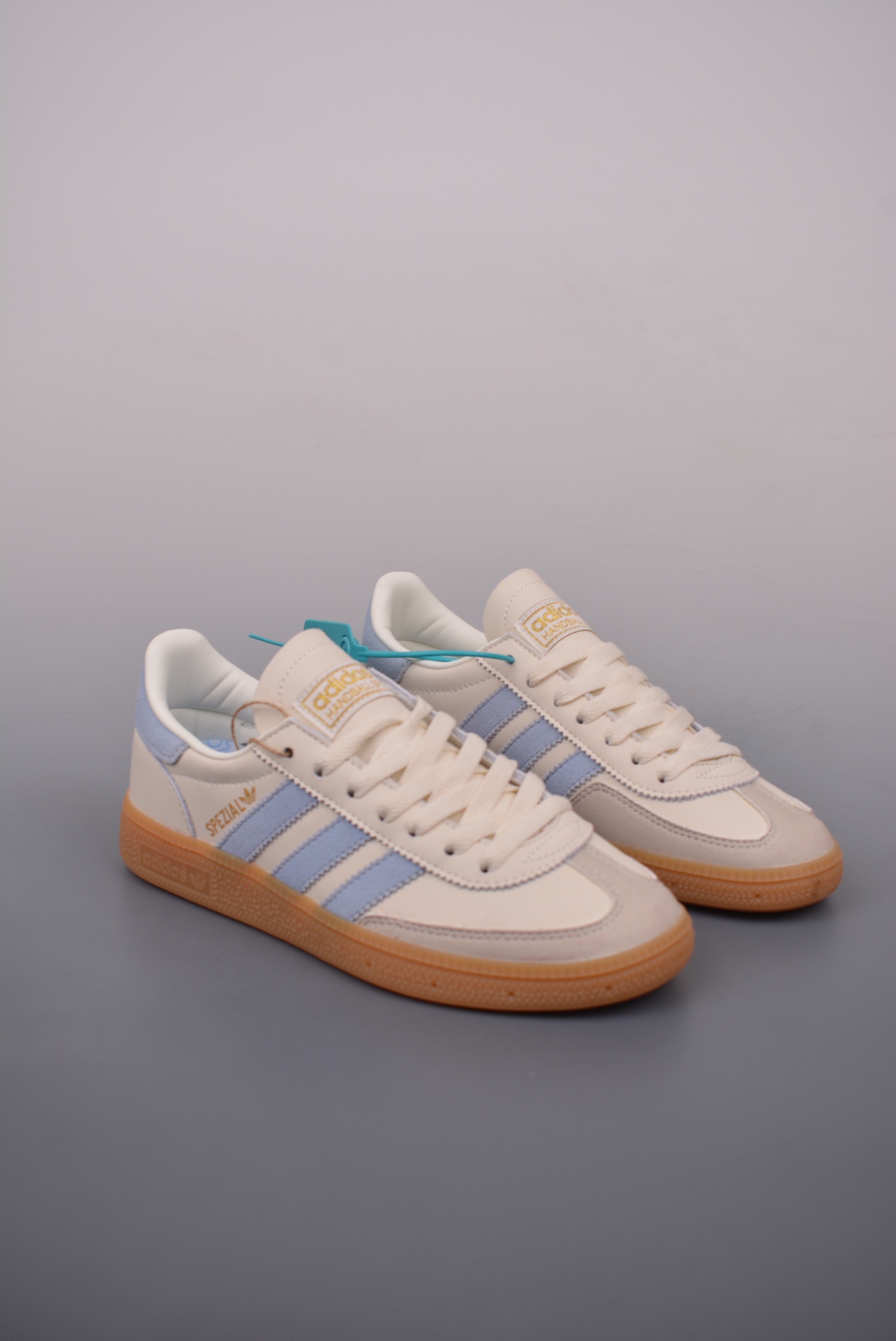 Adidas Handball Spezial light blue and white IE3710
