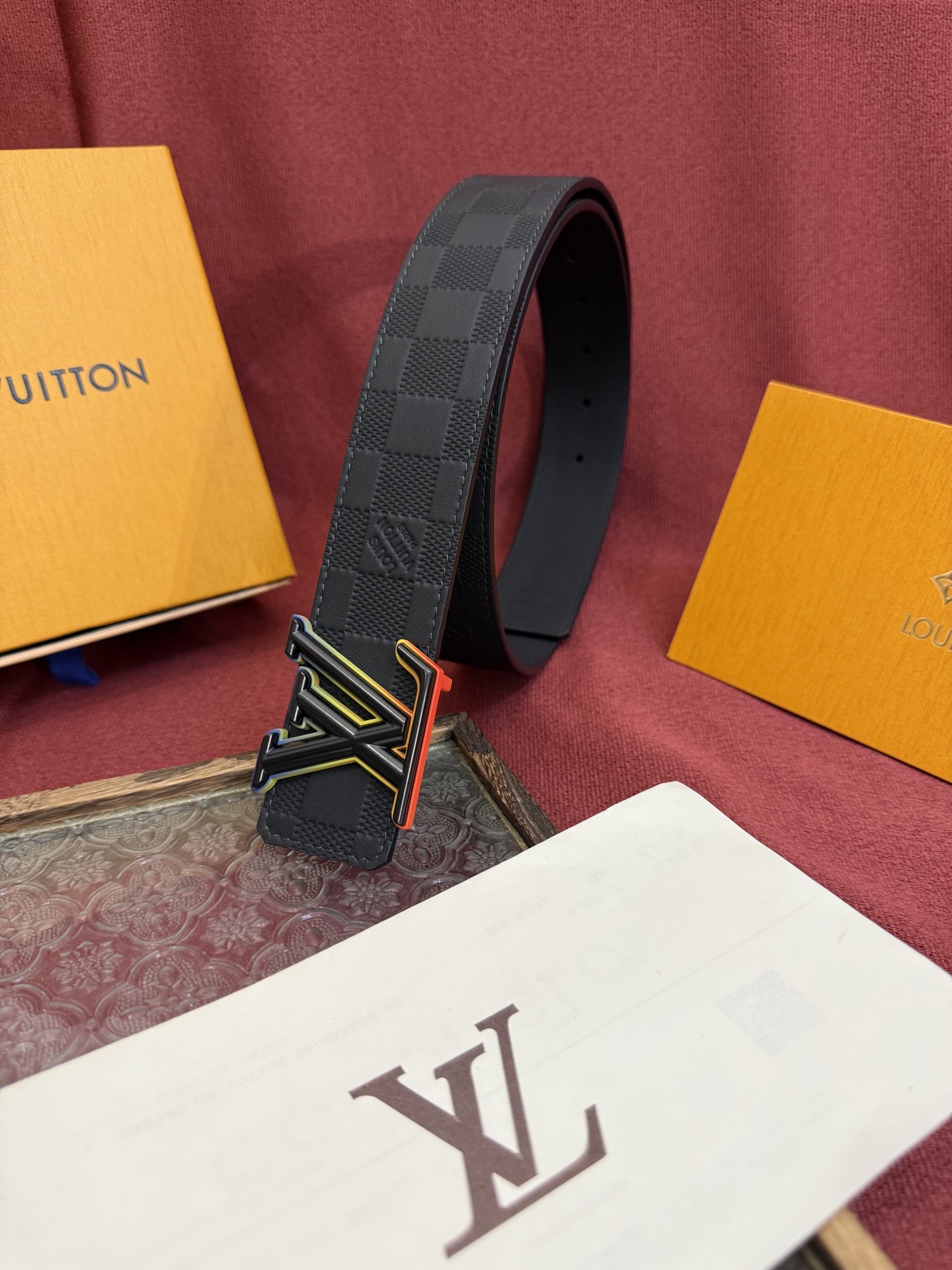 Louis Vuitton Classic Embossed Double-Sided Men's Belt 4CM Width