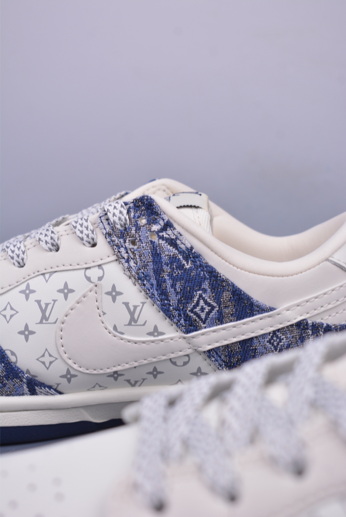 LV x Nike SB Dunk Low Sneakers Denim Blue Print QF15681-124