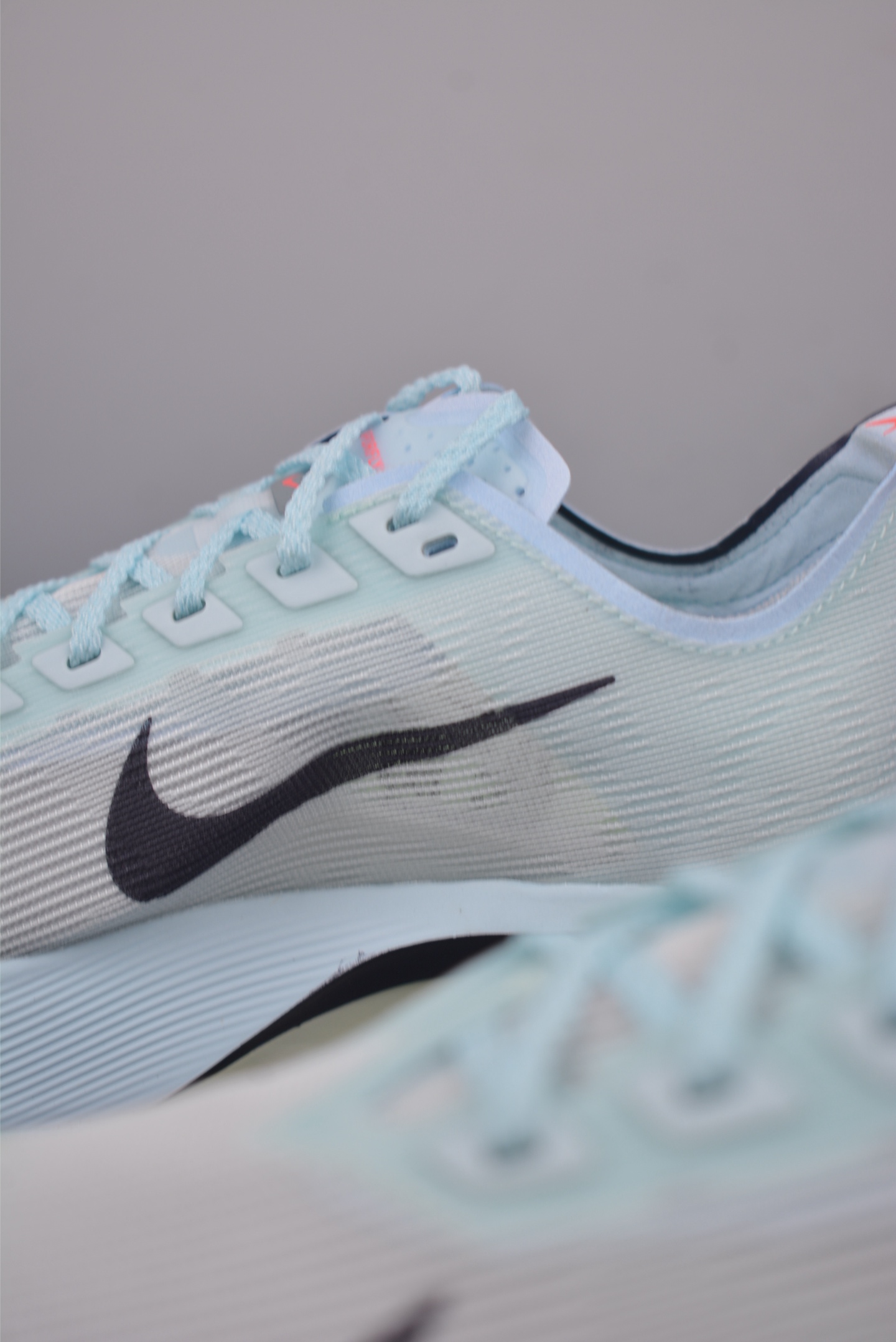 Nike ZoomX Vaporfly NEXT%4 