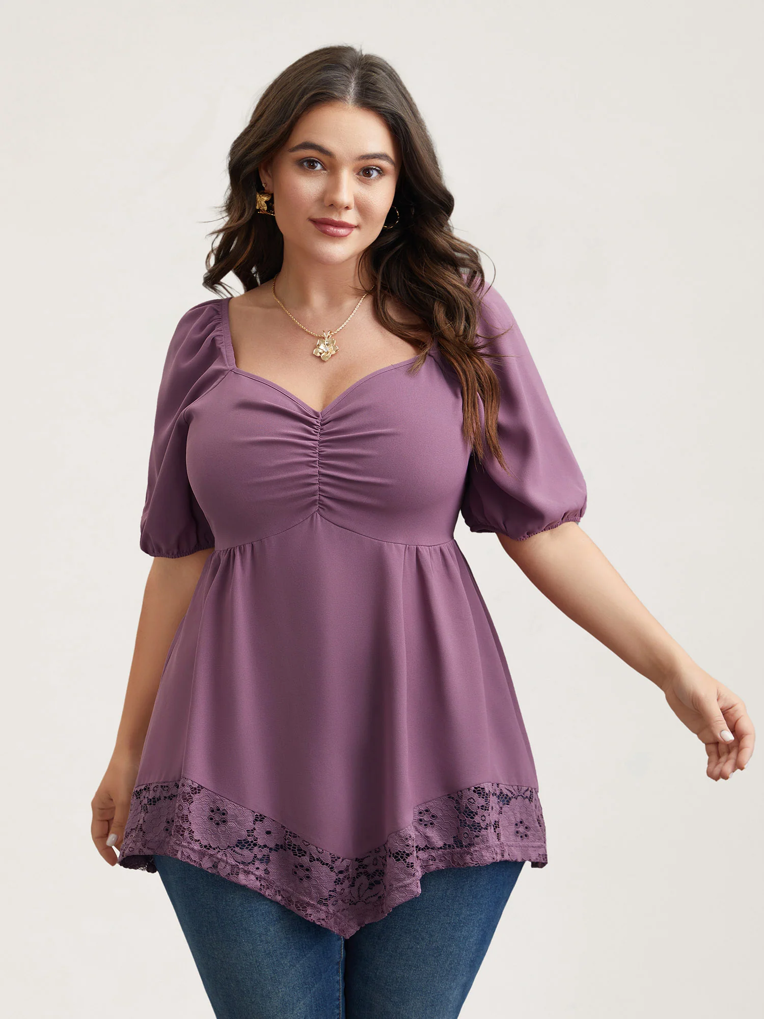 Sweetheart Neck Lace High-Low Hem Shirt