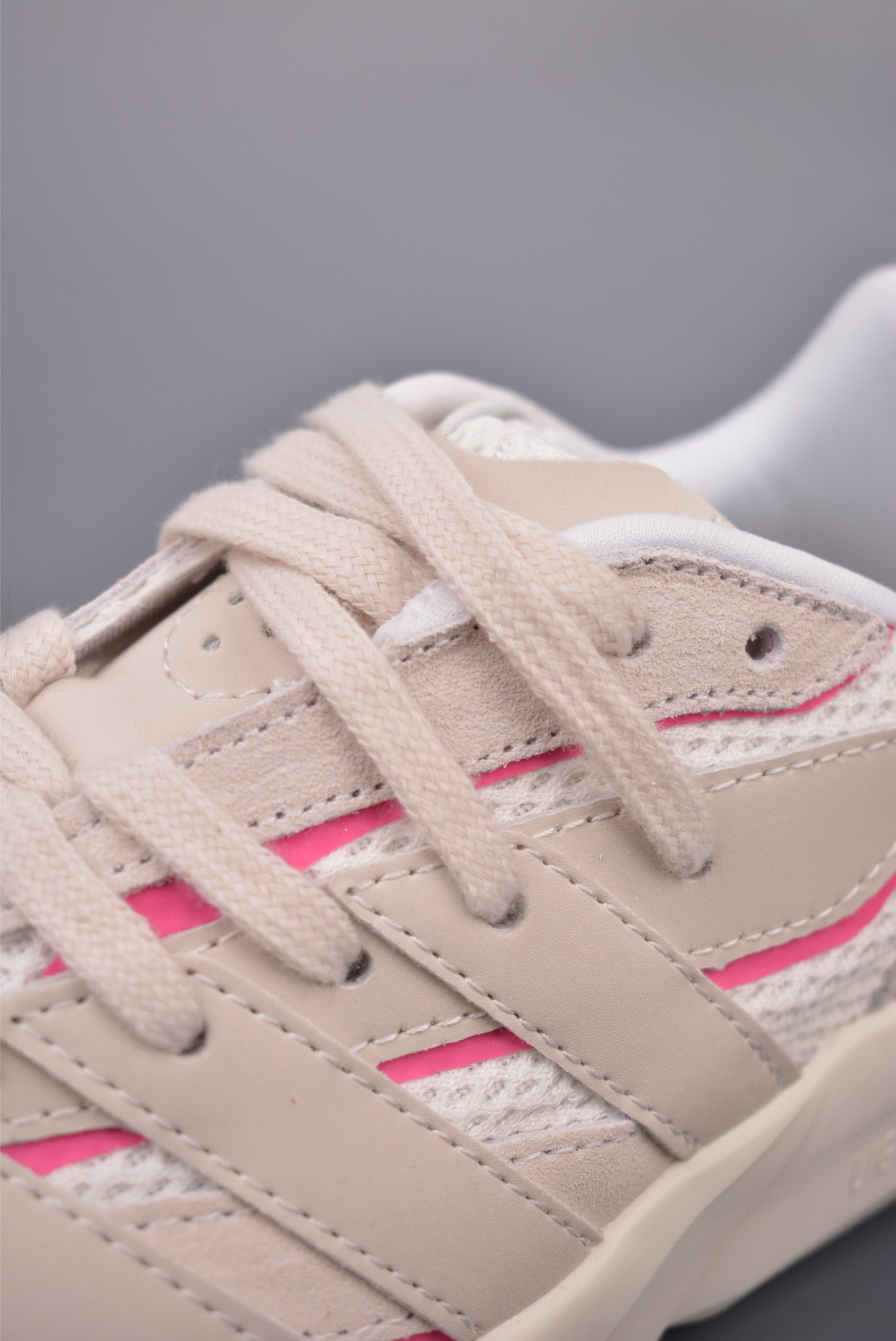 Adidas Lightblaze Low Off-White Pink JQ4760