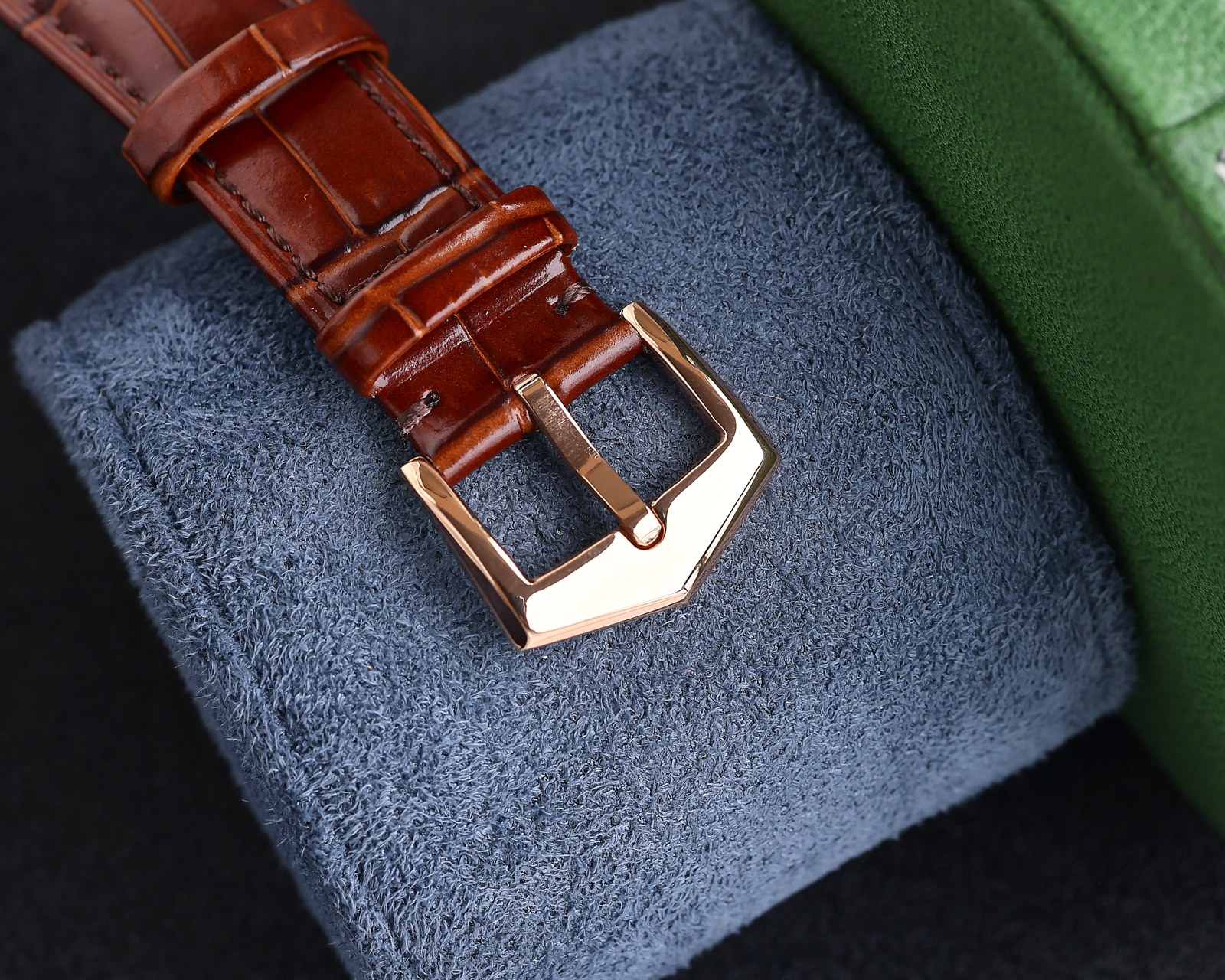 Patek Philippe TW Classic Series 5296