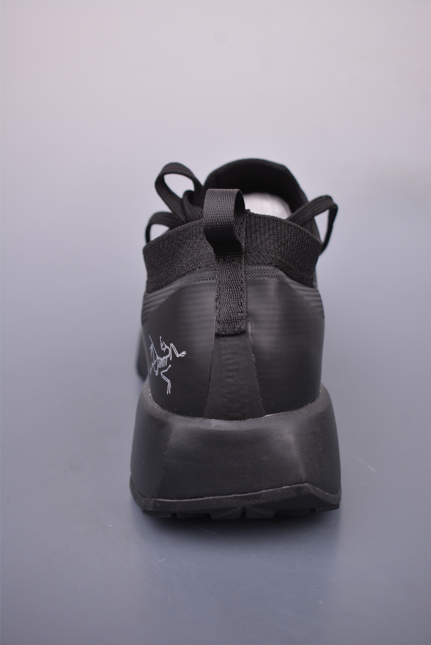 Arc'teryx KONSEAL LT W outdoor hiking shoes all black 0772183633