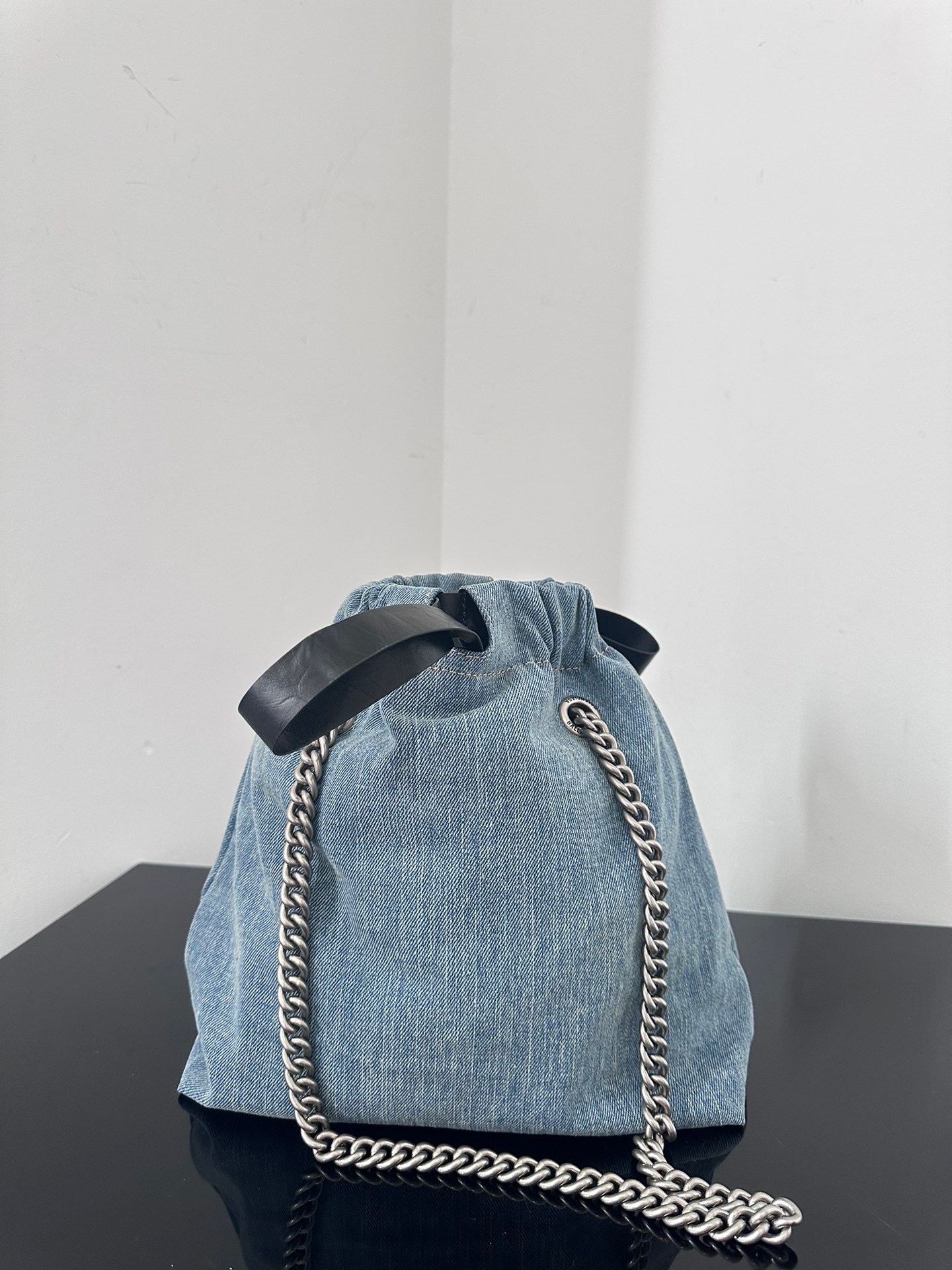 Balenciaga crushtote denim handbag 0305