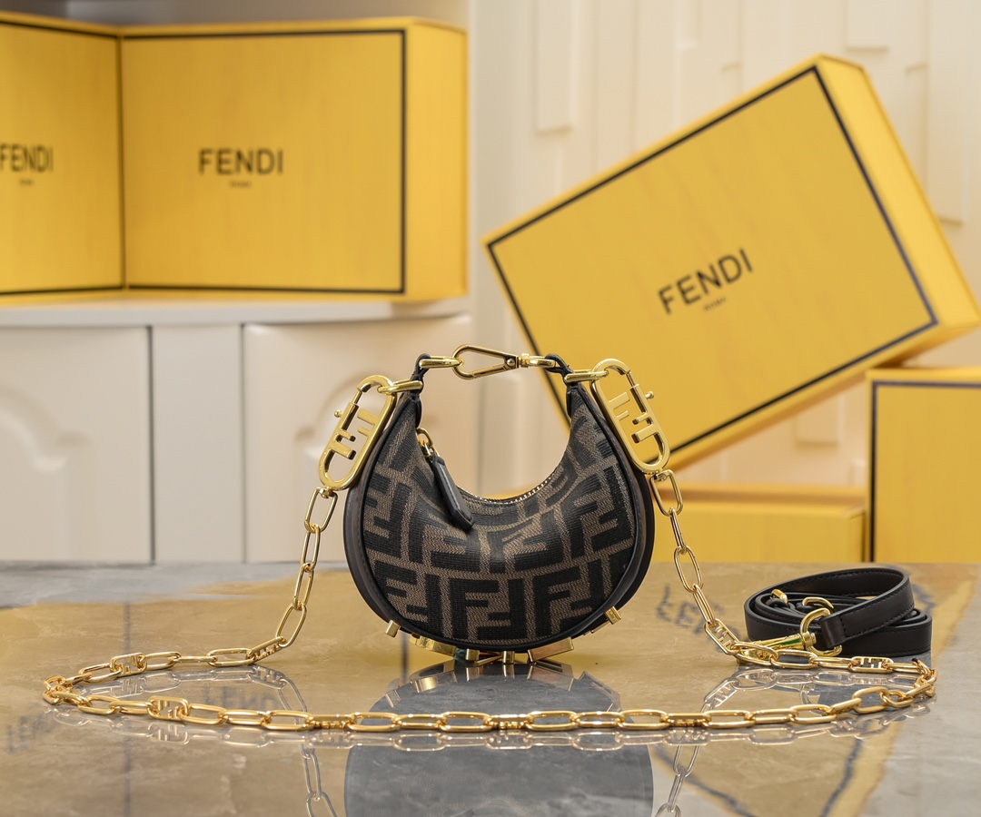 FENDI gray underarm mini bag 2186