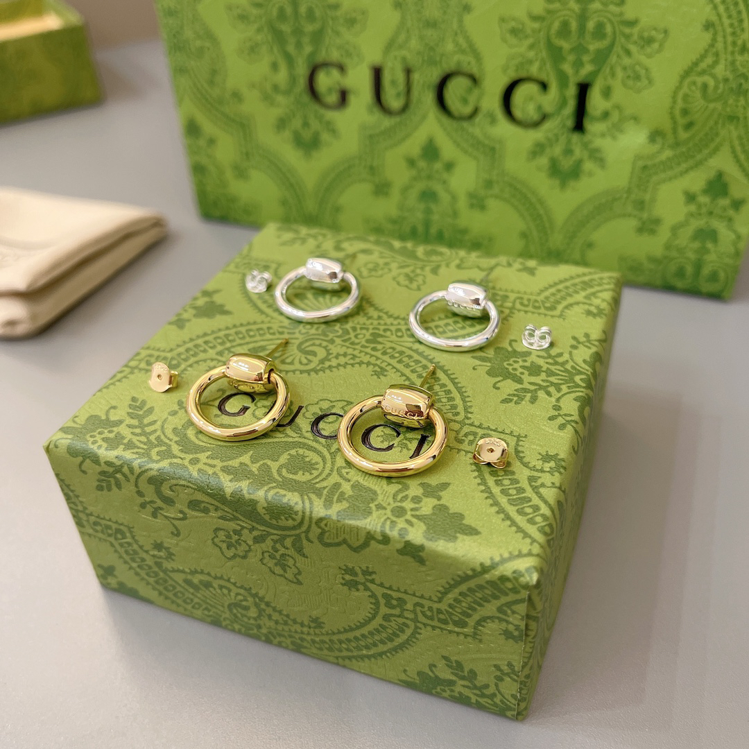 GUCCi hoop earrings