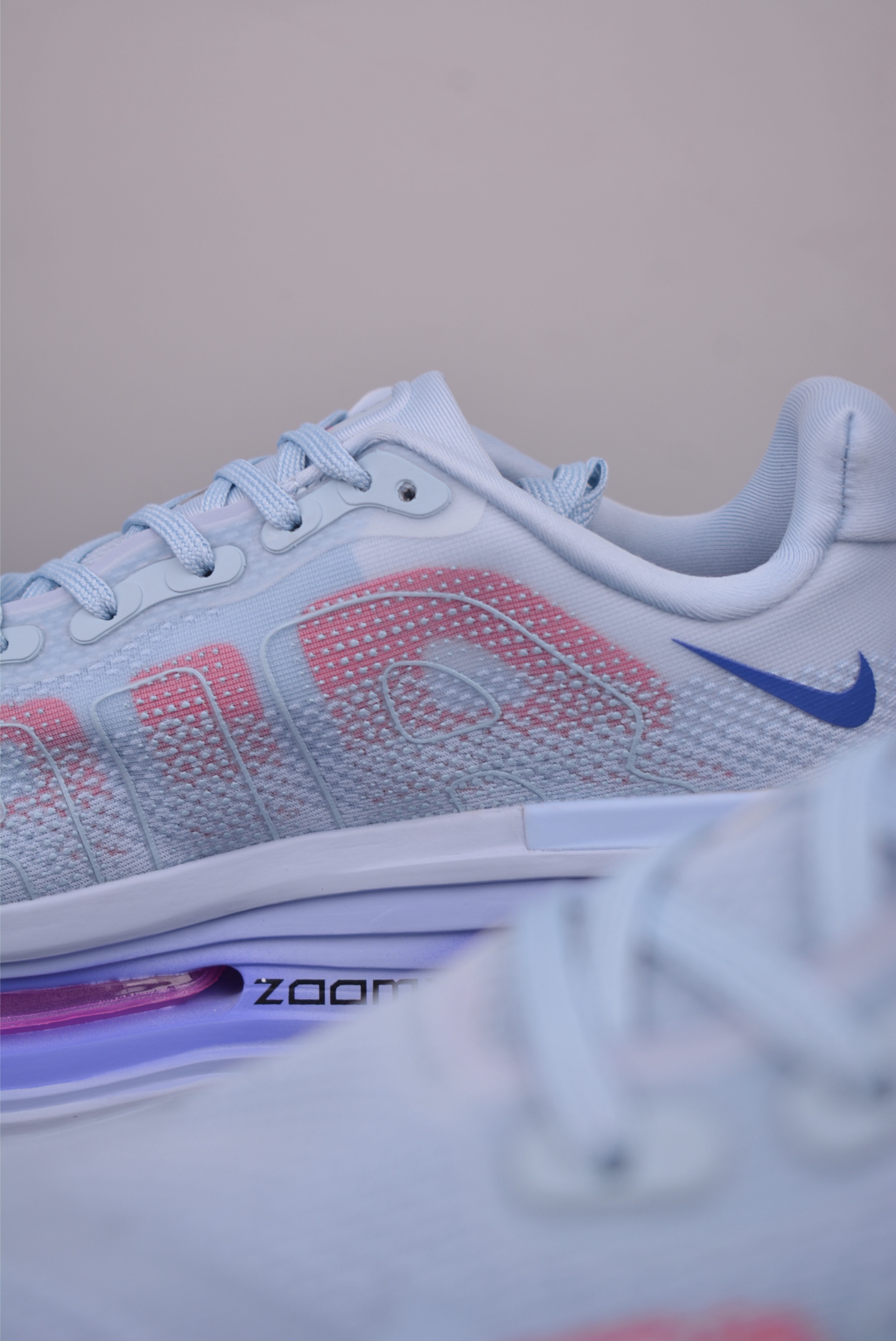 Nike Vomero Premium Air 