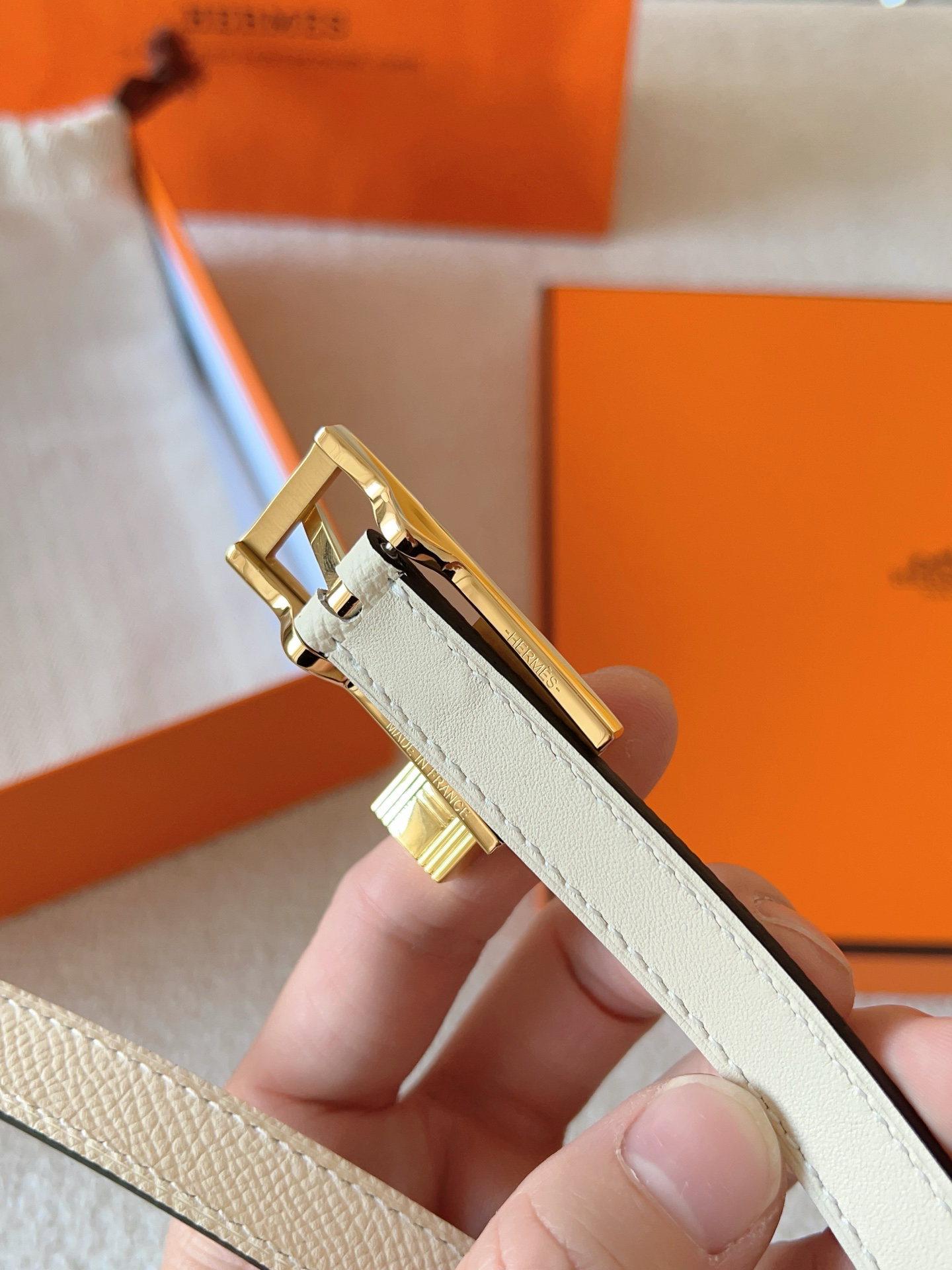 Hermès Women's Calfskin Double-Sided Pin Buckle Belt 1.5cm Width