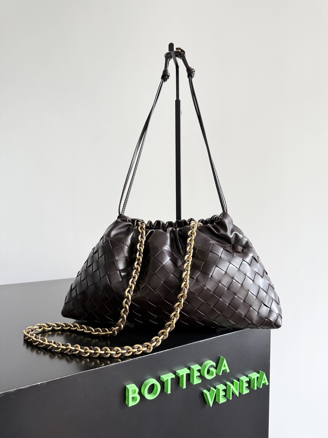 BOTTEGA VENETA 2025 New Women's Dustbag Notte Clutch 839394