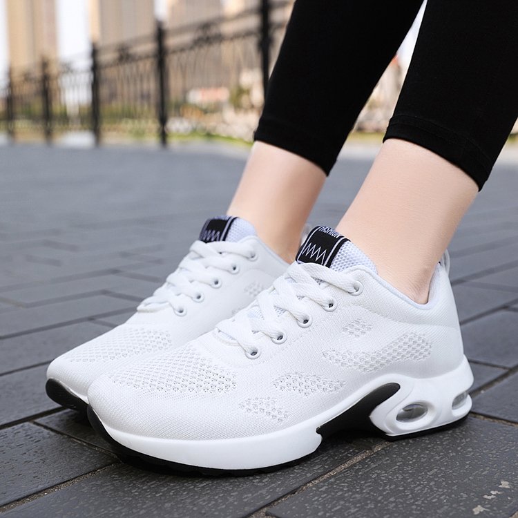 Women's Breathable Air Cushioned Running Sneakers