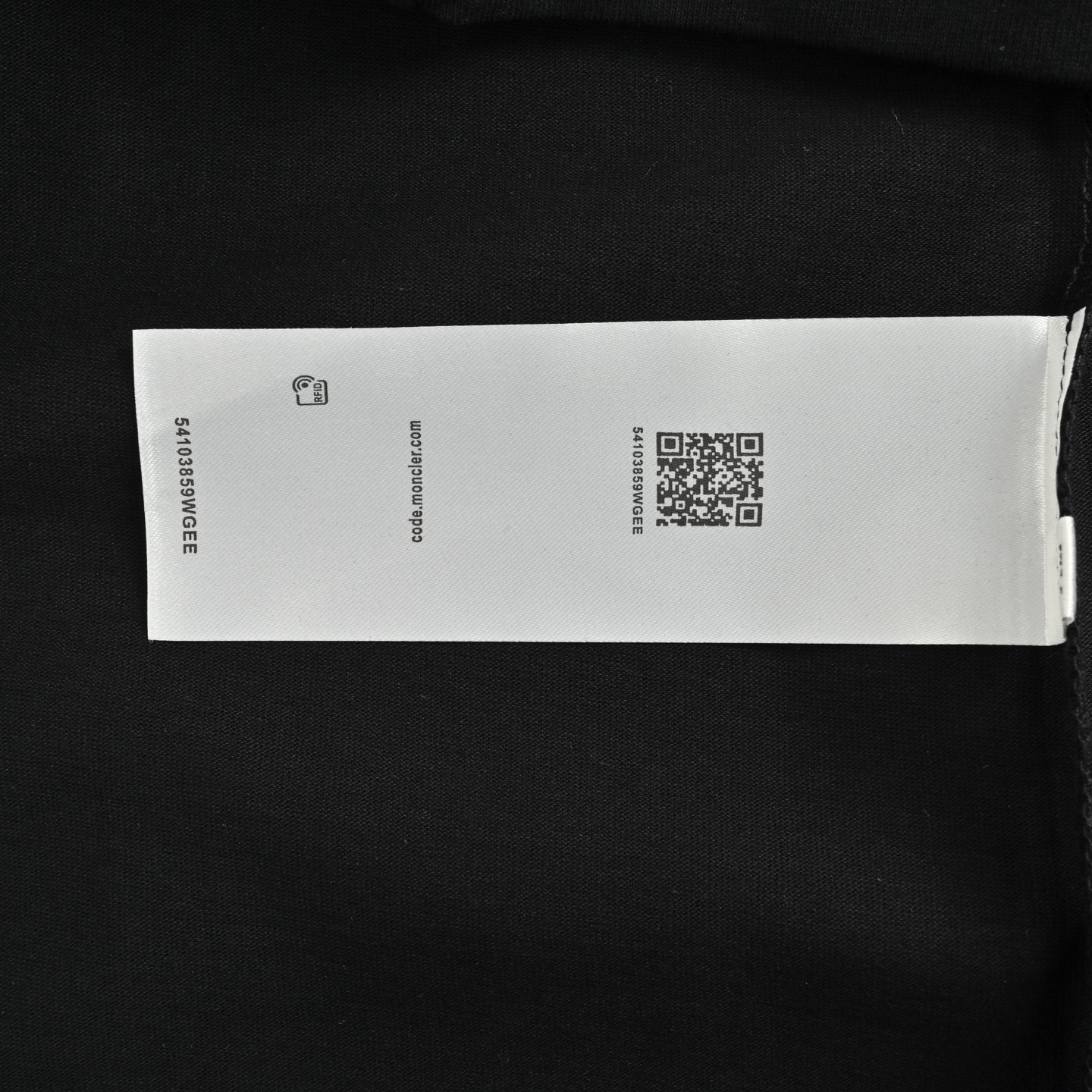 Moncler 25ss flocked letter print short sleeves