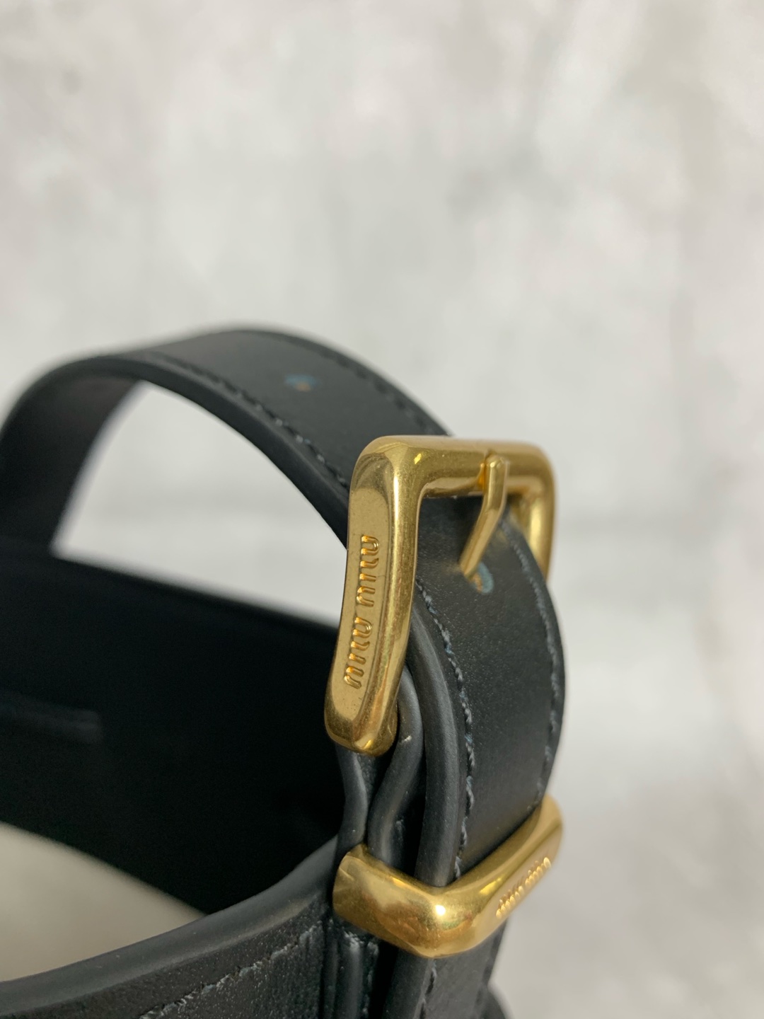Miu Miu Bucket Bag 5BE090