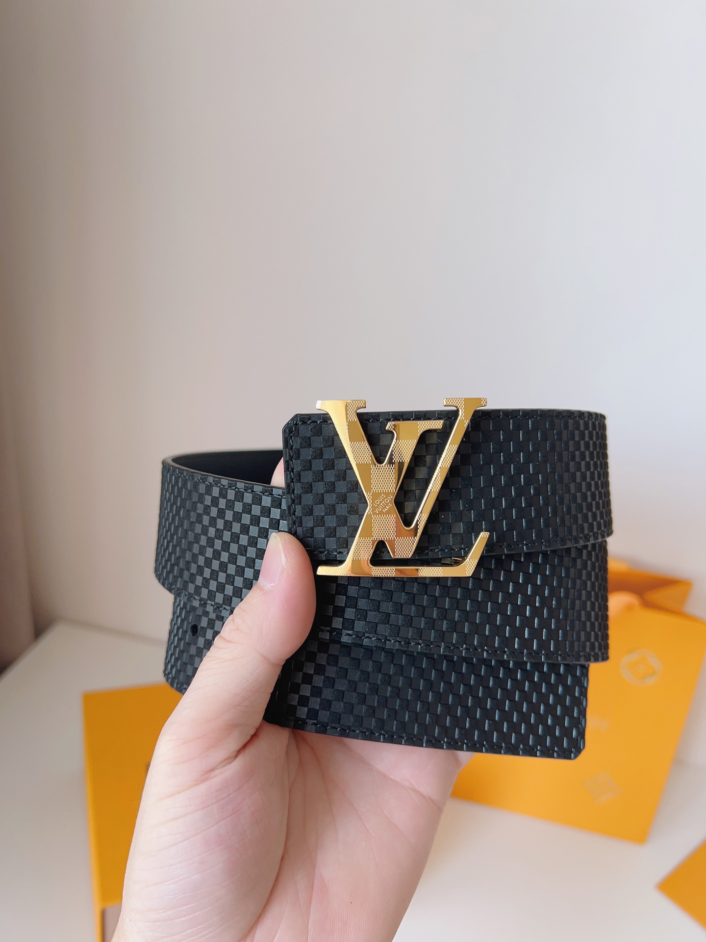 Louis Vuitton Square Embossed Cowhide Leather Belt 4CM Width