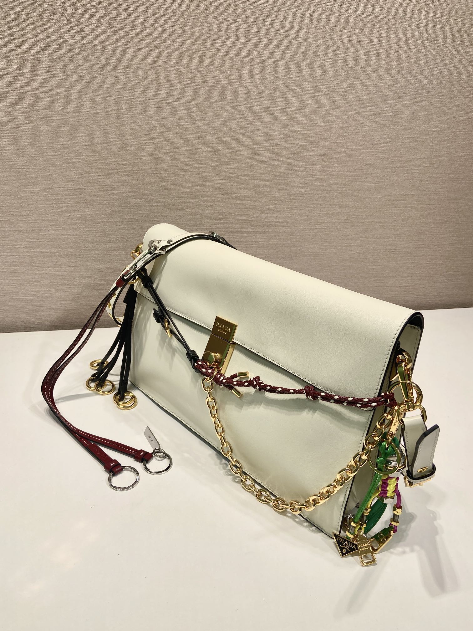 Prada soft sound large handbag 1BD378