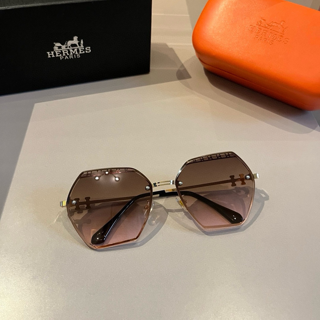 Hermes Square Frame Sunglasses