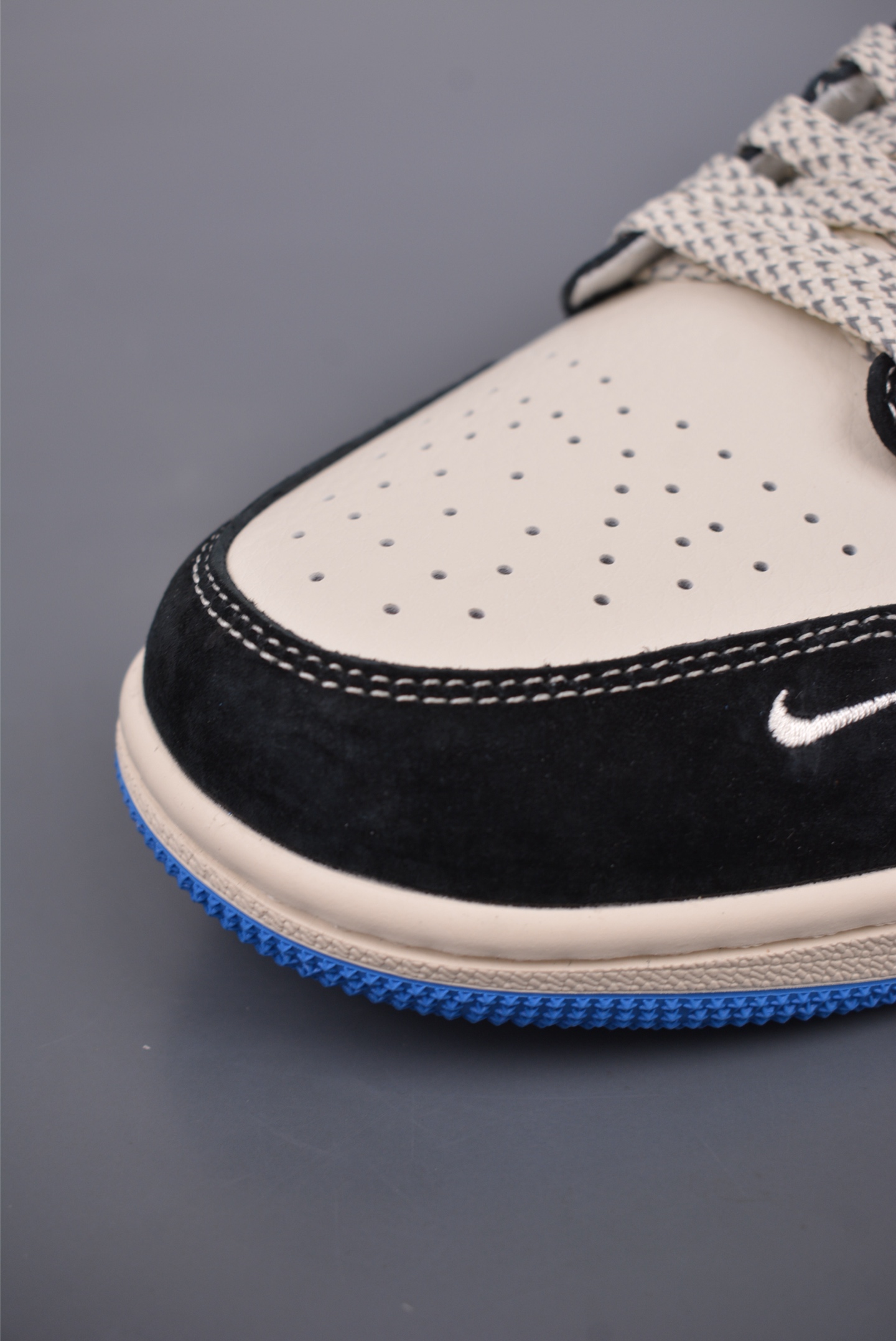 Supreme x Nike By You Air Jordan 1 Low OG Black White Blue XX3318-501