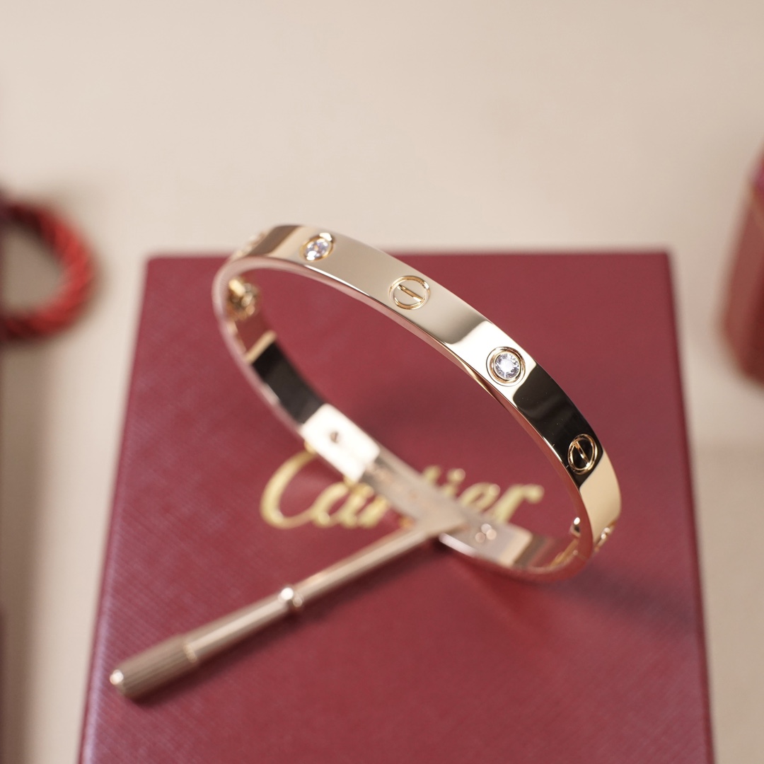 Cartier love wide version four diamonds  bracelet