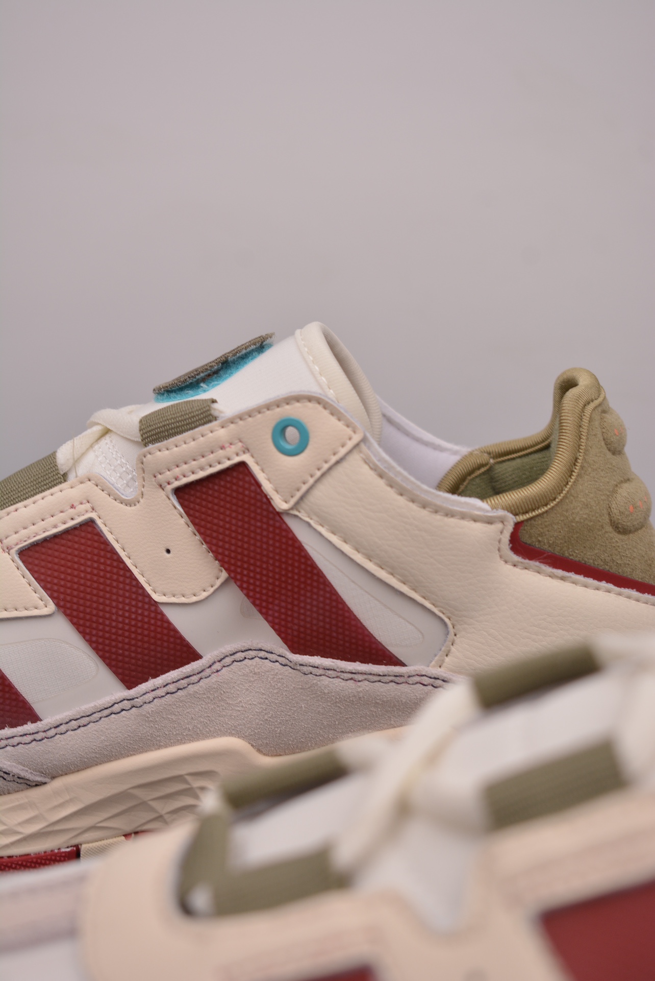 Adidas Originals Niteball Beige Red