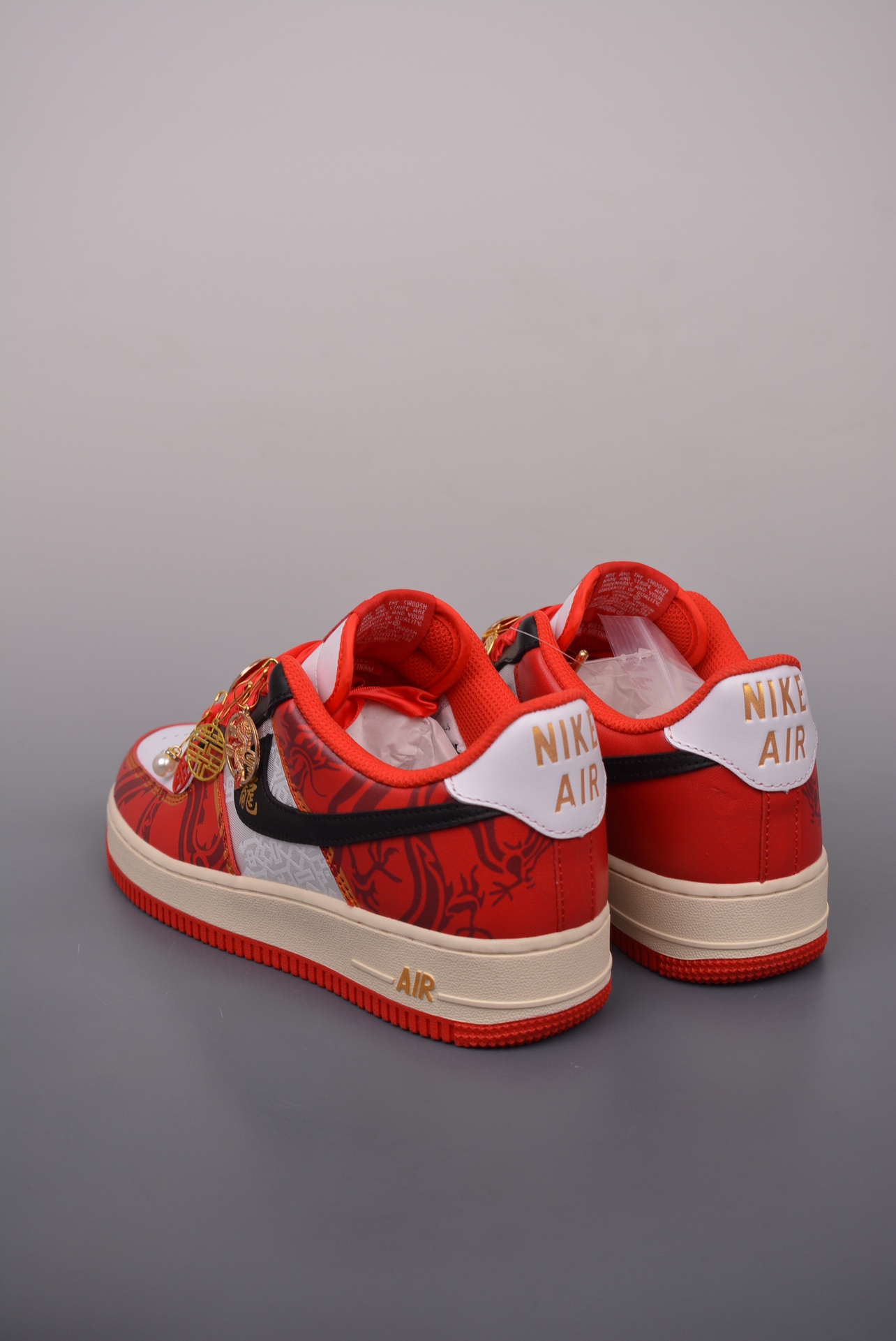 Nike Air Force 1'07 SEWedding Red FN7439-133