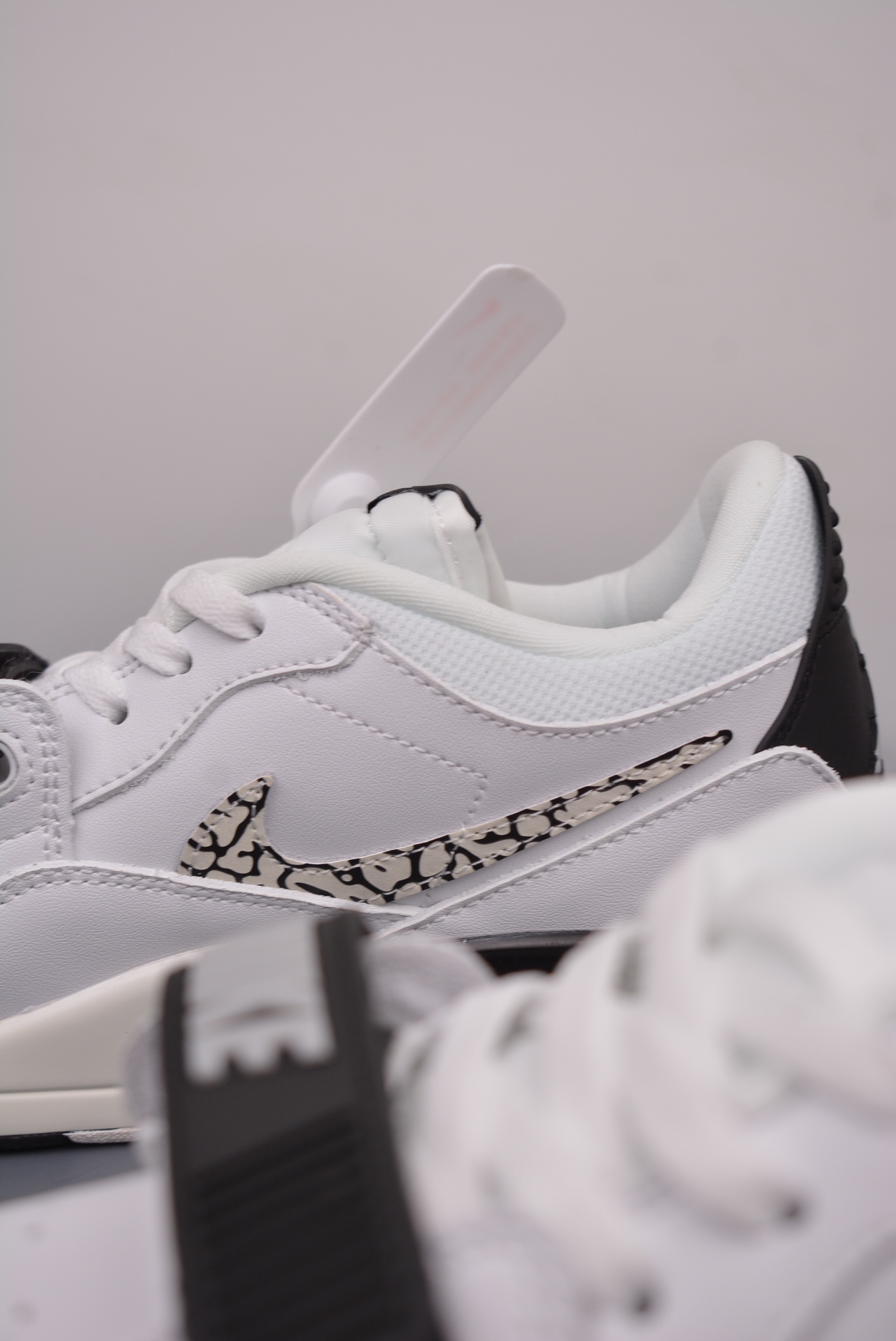 Nike Air Jordan Legacy 312 Low Cement Swoosh Panda CD7069-110