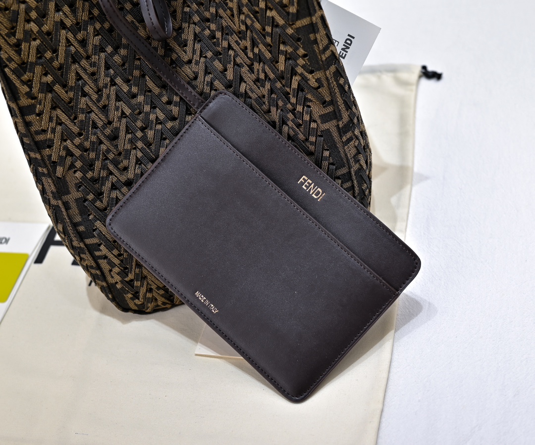 FENDI Origami Classic Old Flower Folding Bag 6655