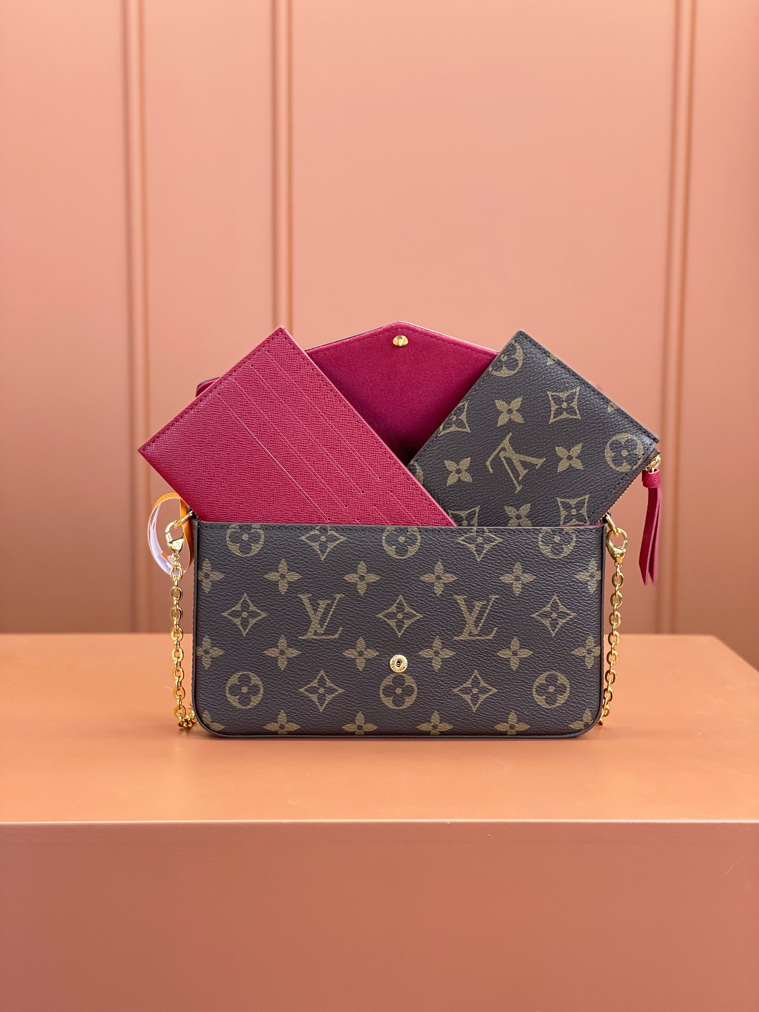 Louis Vuitton POCHETTE FÉLICIE Chain Bag M81896