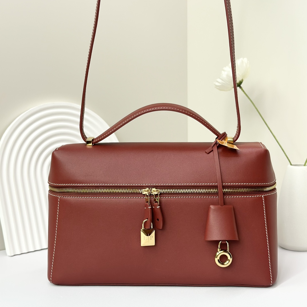 Loro Piana Extra Bag L27 Crossbody Bag FAO4759