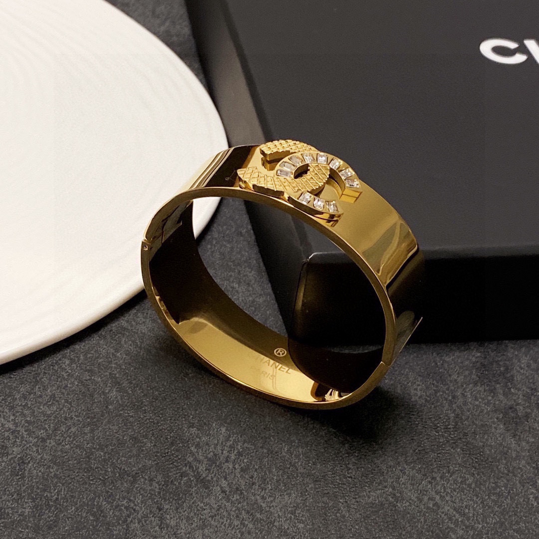 Chanel wide micro diamond bracelet