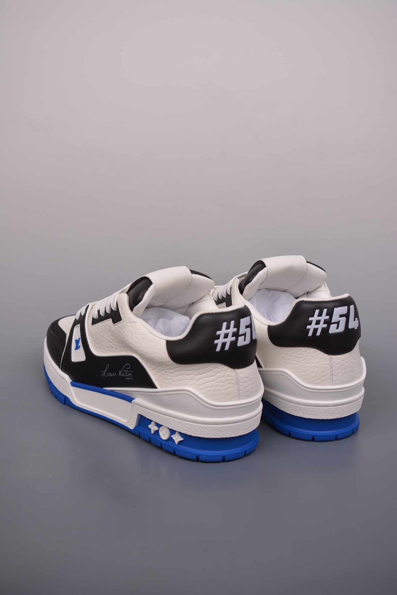 Louis Vuitton Trainer Sneaker Low Black White Blue Signature Edition 1ADDYZ
