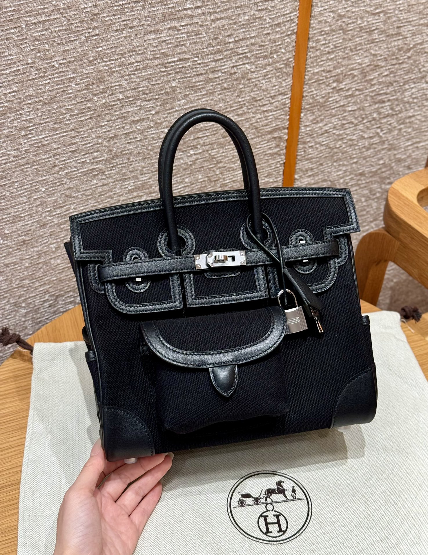 Hermès Birkin cargo 89Noir handbag (handmade to order)