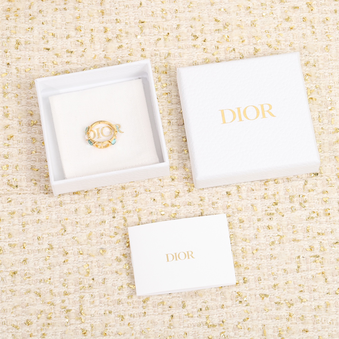 Dior Alphabet Square Diamond Ring