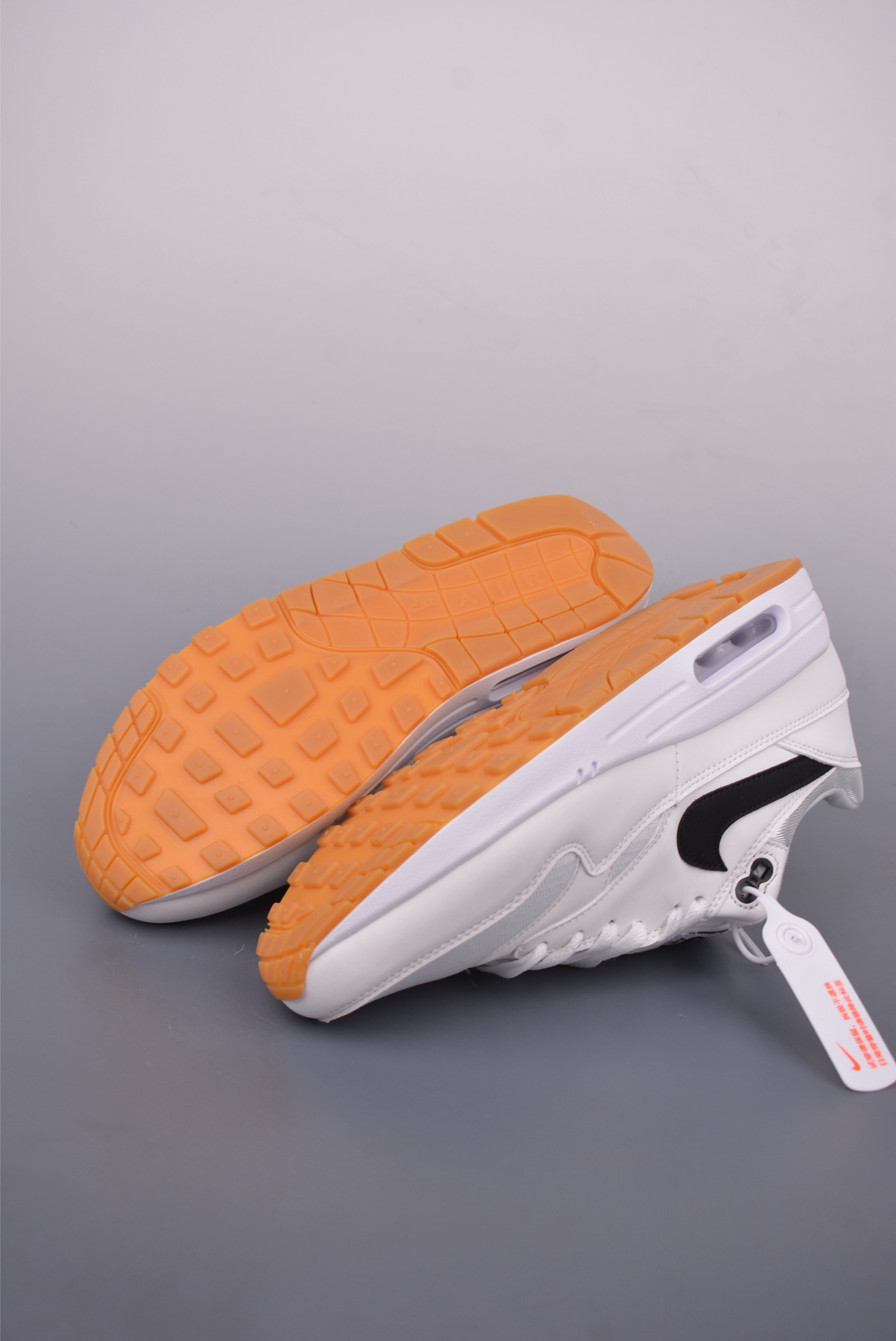 Nike Air Max 1 87 