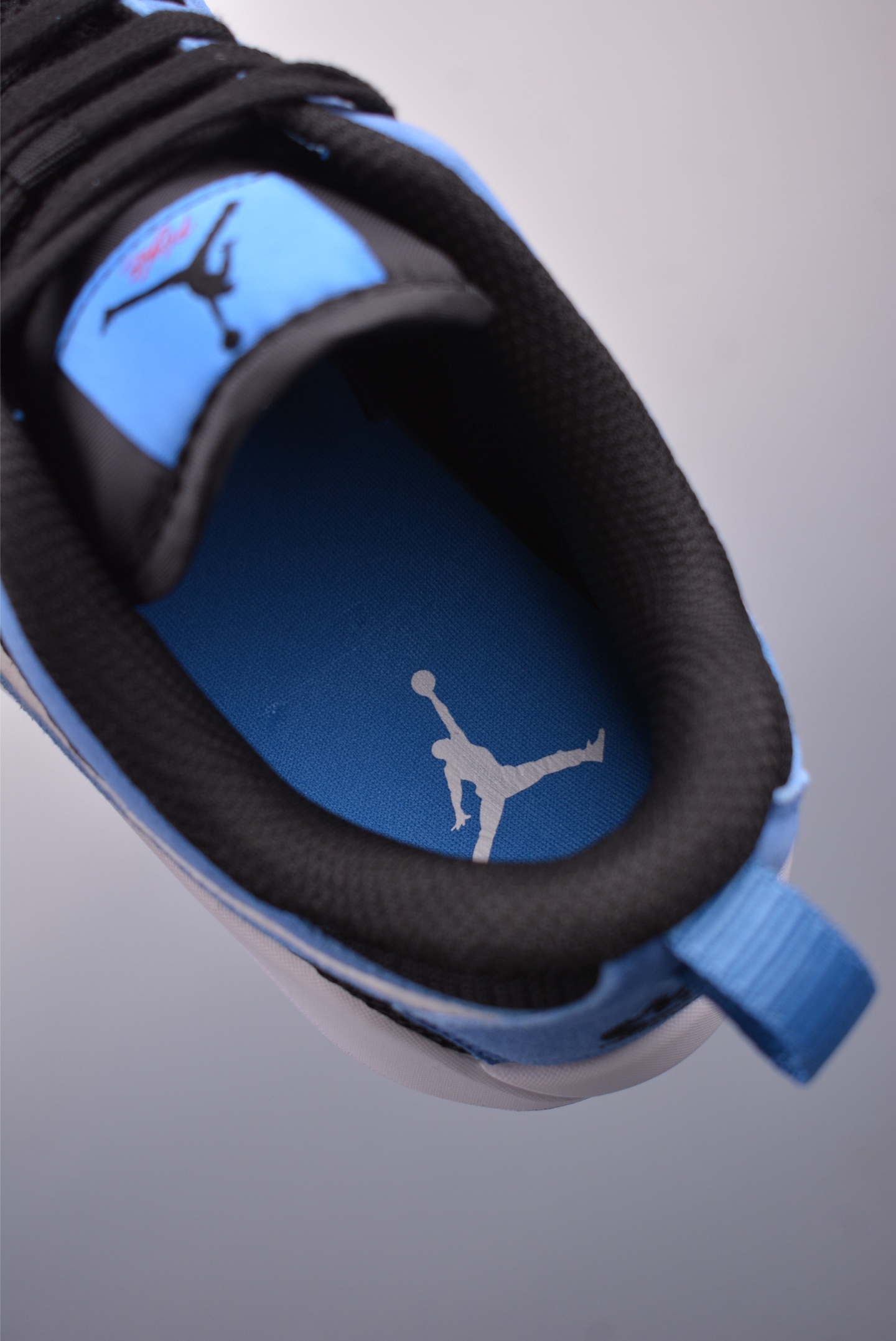 Nike Air Jordan CMFT Era Sneakers Mesh Black Blue White HJ6777-004