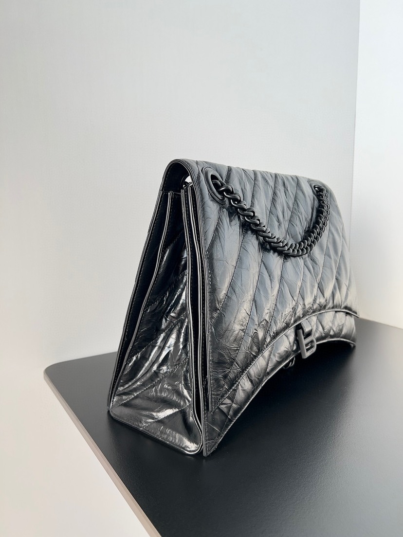 Balenciaga crush bag 92885