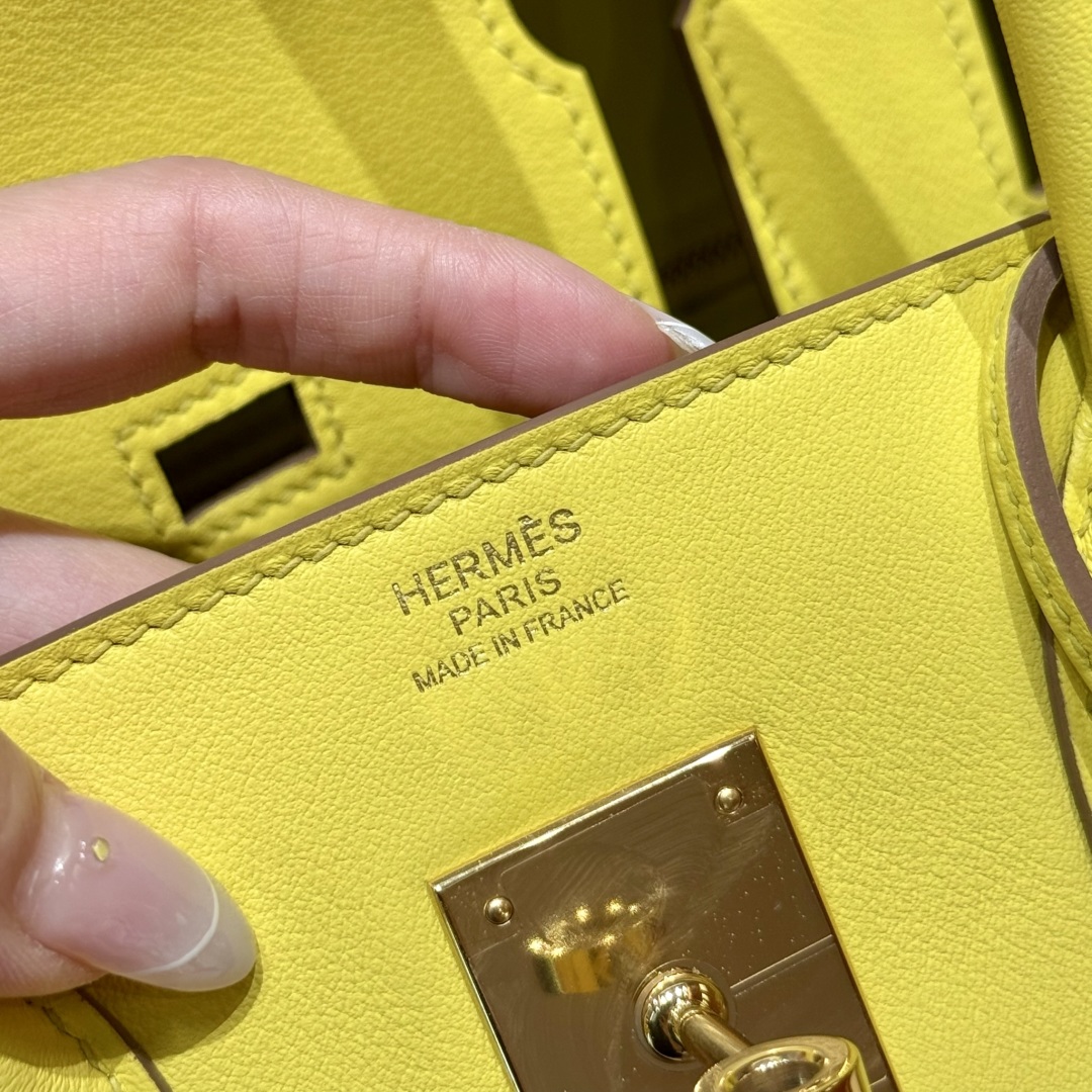 Hermès Birkin 9RLime Handbag (Handmade to order)
