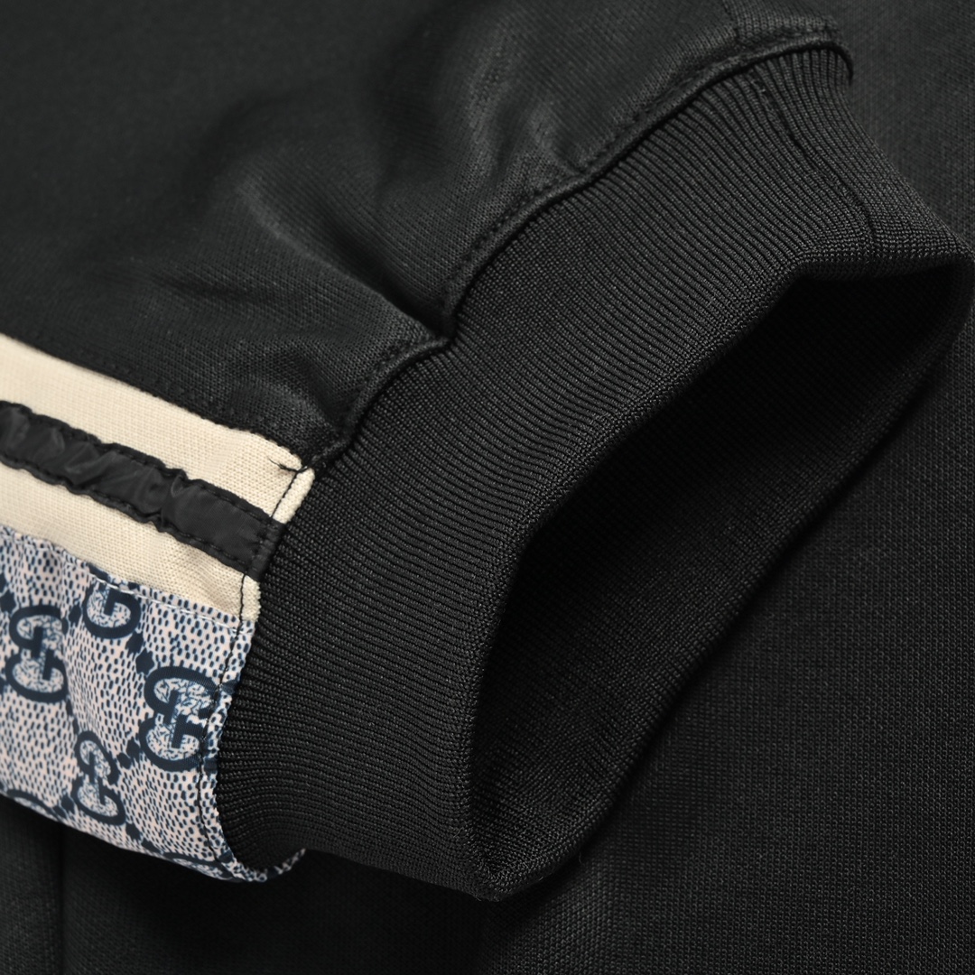 Gucci Classic Snake Web Trousers Set