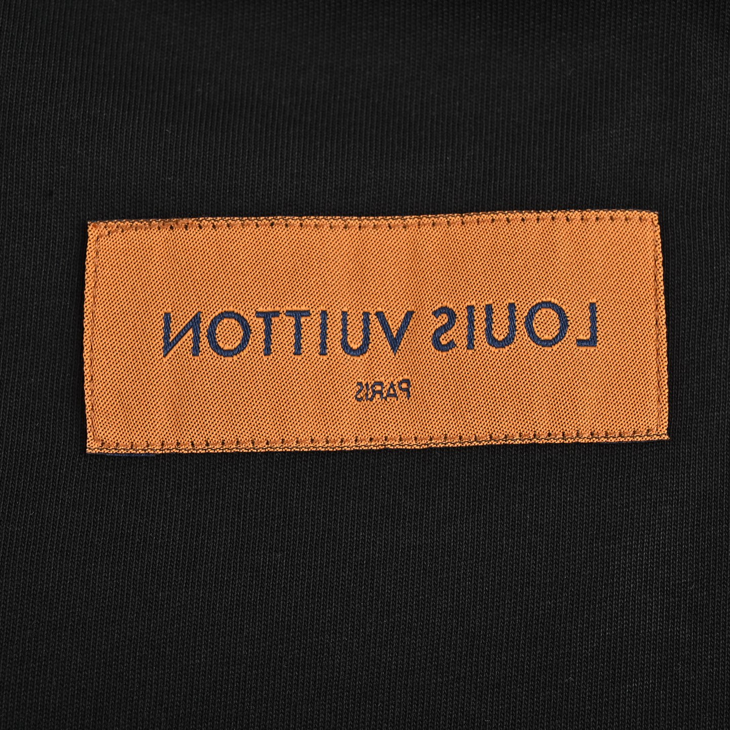 Louis Vuitton Neckline Letter Embossed Short Sleeve
