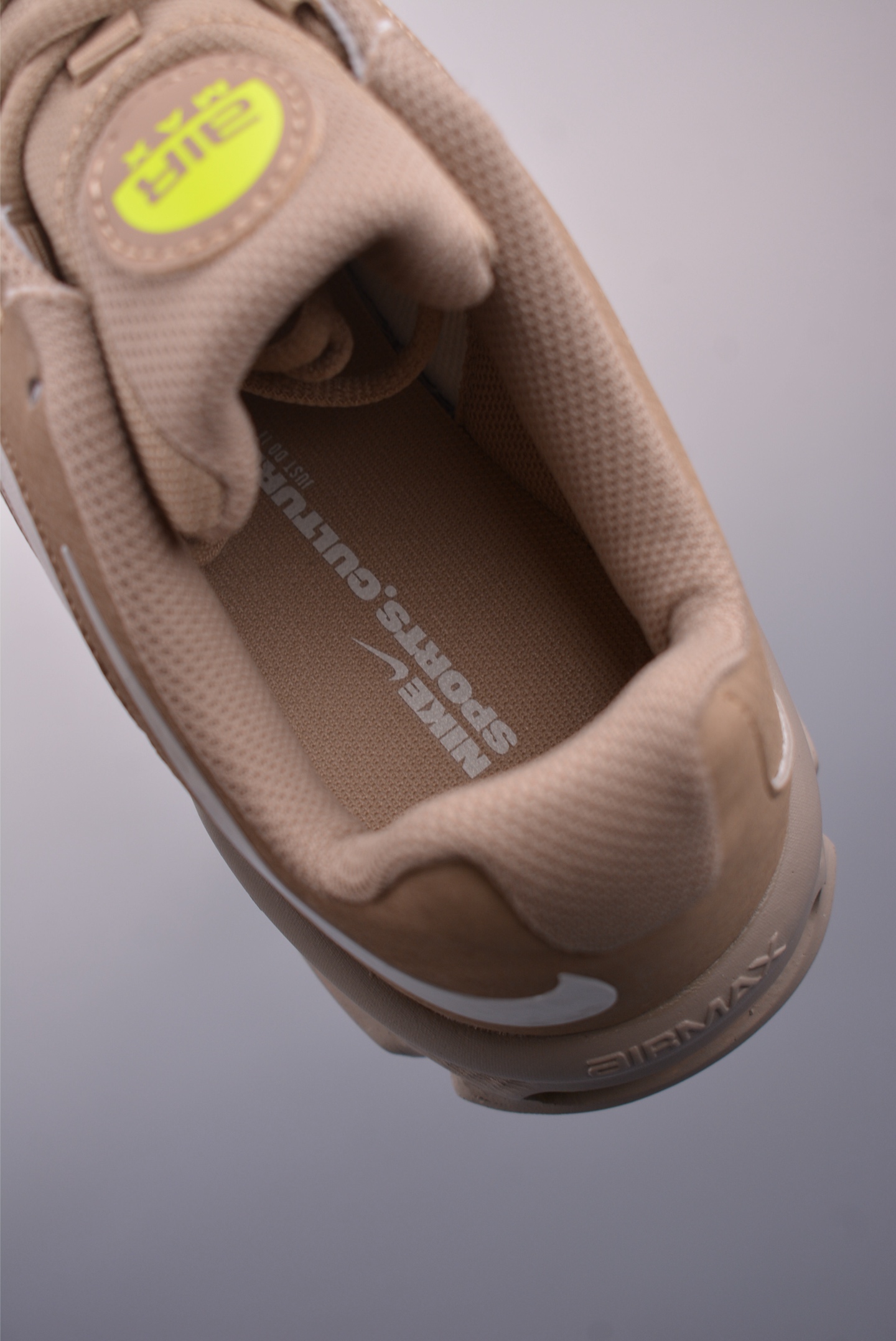 NIKE AIR MAX FIRE 2025 