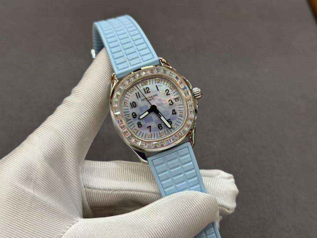 Patek Philippe Factory New AQUANAUT Series