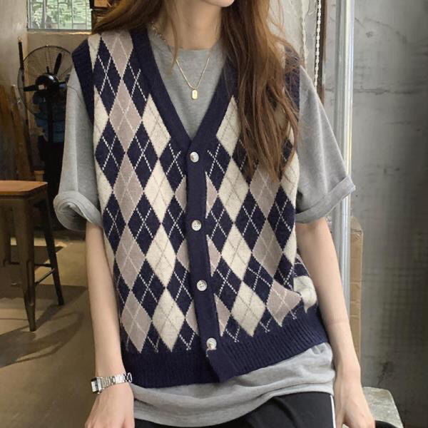 Vintage Sleeveless V-Neck Vest Sweater
